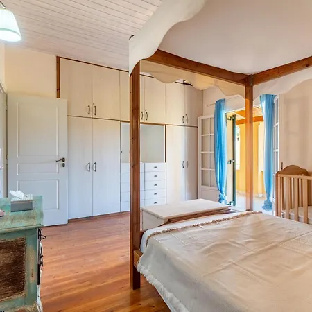 Blue Corfu Apartment